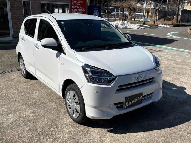 DAIHATSU MIRA E:S 4WD 2025 Image 31