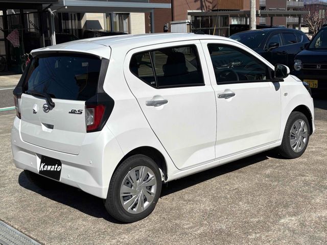 DAIHATSU MIRA E:S 4WD 2025 Image 31