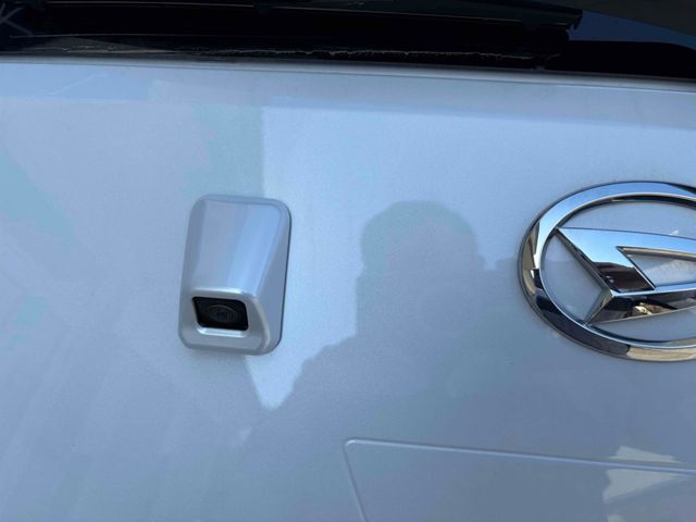 DAIHATSU MIRA E:S 4WD 2025 Image 31