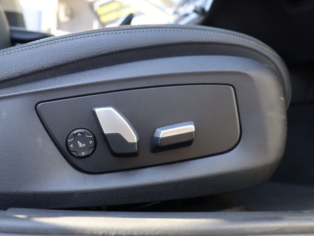 BMW 5SERIES SEDAN 2017 Image 31