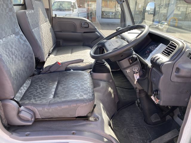 ISUZU ELF 2005 Image 31