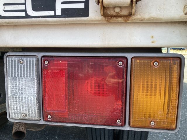 ISUZU ELF 2005 Image 31