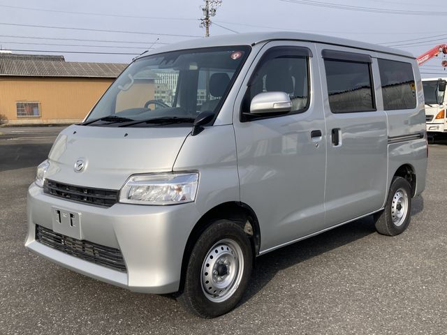MAZDA BONGO VAN 2WD 2023 Image 31