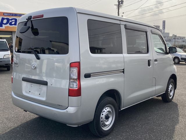 MAZDA BONGO VAN 2WD 2023 Image 31