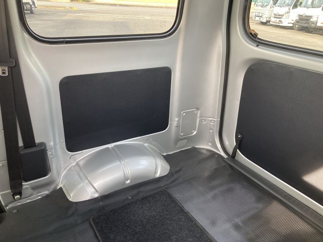 MAZDA BONGO VAN 2WD 2023 Image 31