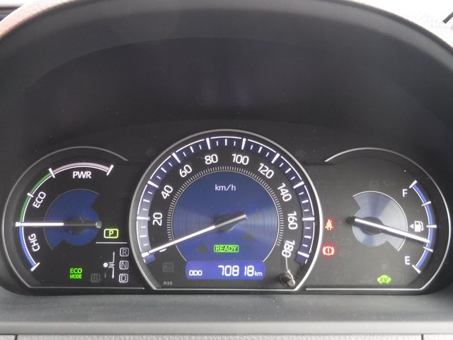 TOYOTA ESQUIRE HYBRID 2018 Image 31