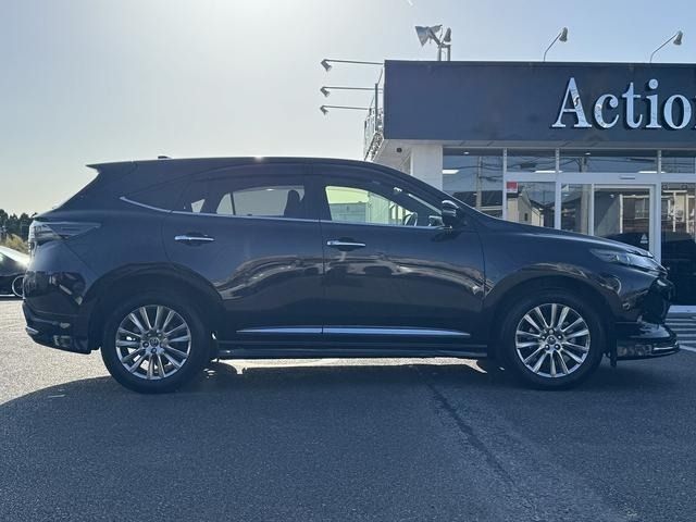 TOYOTA HARRIER 2WD 2017 Image 31