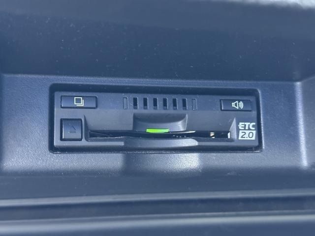 TOYOTA HARRIER 2WD 2017 Image 31