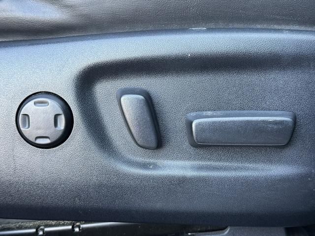 TOYOTA HARRIER 2WD 2017 Image 31