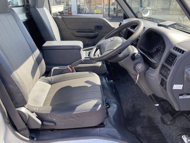 NISSAN VANETTE TRUCK 2WD 2011 Image 31