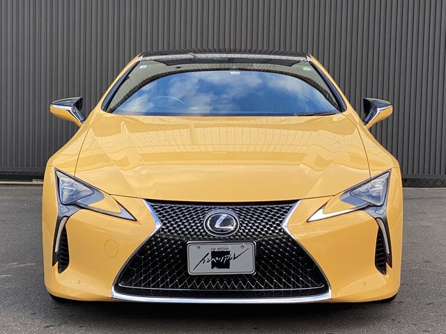 TOYOTA LEXUS LC500 2018 Image 31