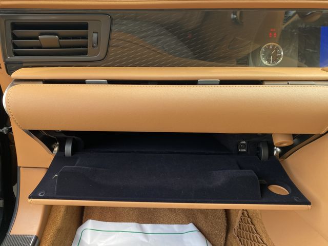 TOYOTA LEXUS LC500 2018 Image 31