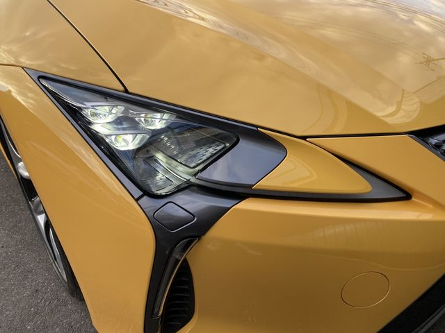 TOYOTA LEXUS LC500 2018 Image 31