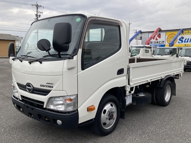 HINO DUTRO 2014 Image 31