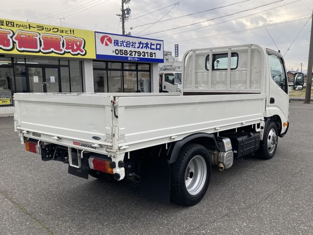 HINO DUTRO 2014 Image 31