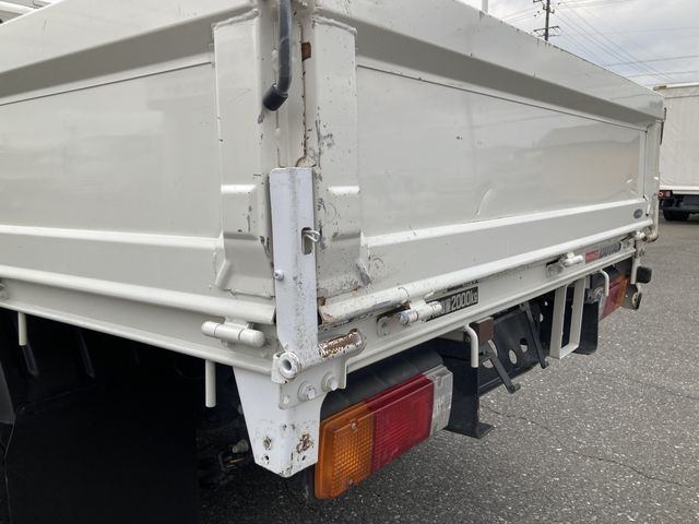 HINO DUTRO 2014 Image 31