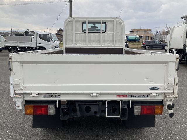 HINO DUTRO 2014 Image 31