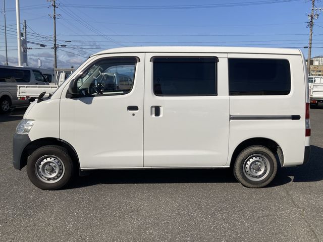 TOYOTA LITEACE VAN 2WD 2019 Image 31