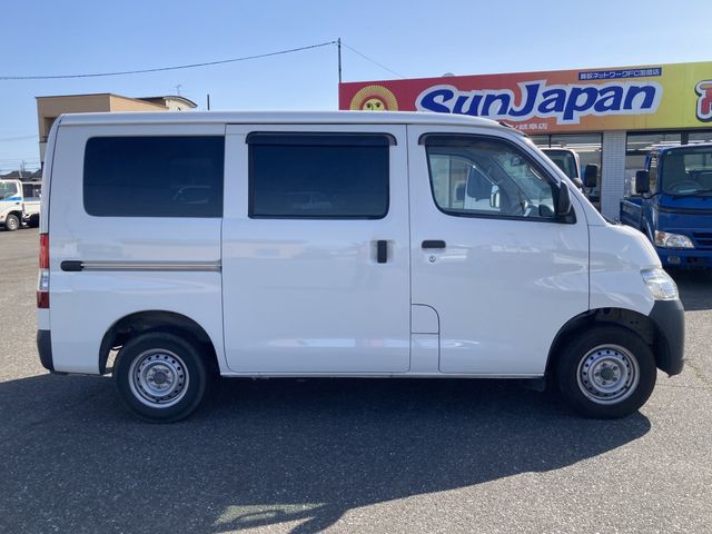 TOYOTA LITEACE VAN 2WD 2019 Image 31