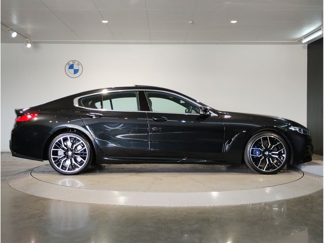 BMW 8SERIES GRAN COU 2025 Image 31