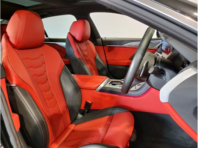 BMW 8SERIES GRAN COU 2025 Image 31