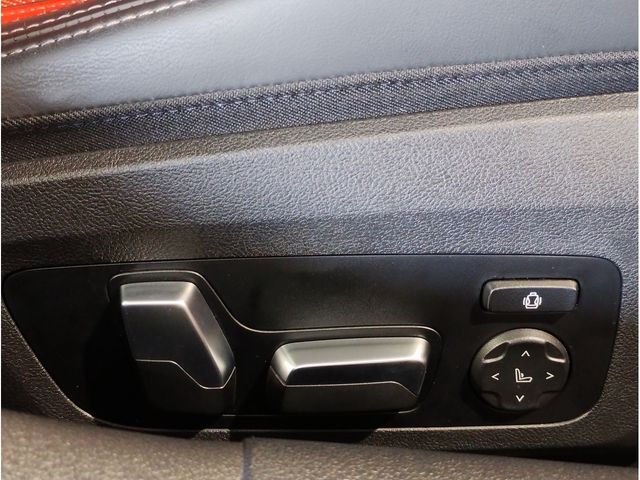 BMW 8SERIES GRAN COU 2025 Image 31