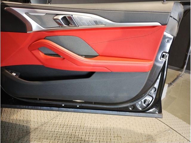 BMW 8SERIES GRAN COU 2025 Image 31