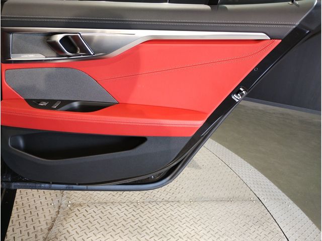 BMW 8SERIES GRAN COU 2025 Image 31