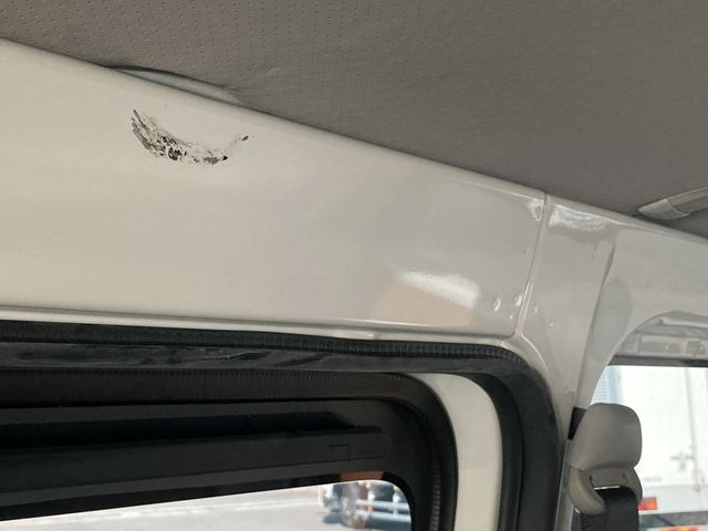 TOYOTA HIACE VAN 1.25T 2WD 2020 Image 31