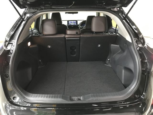 TOYOTA YARIS CROSS 2021 Image 31