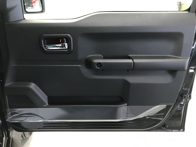 SUZUKI JIMNY NOMADE 2026 Image 31