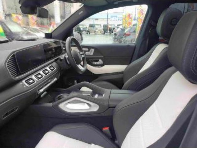 MERCEDES BENZ GLE CL 2025 Image 31