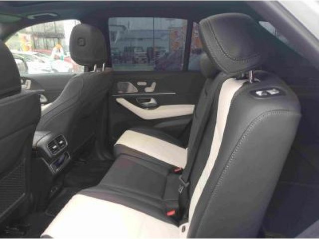MERCEDES BENZ GLE CL 2025 Image 31