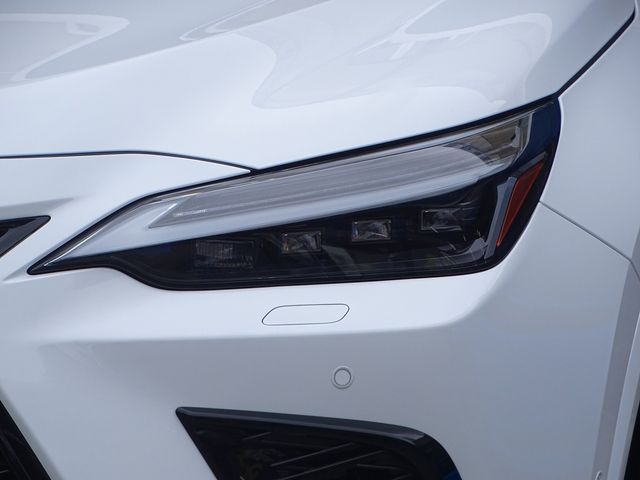 TOYOTA LEXUS NX350H 2023 Image 31