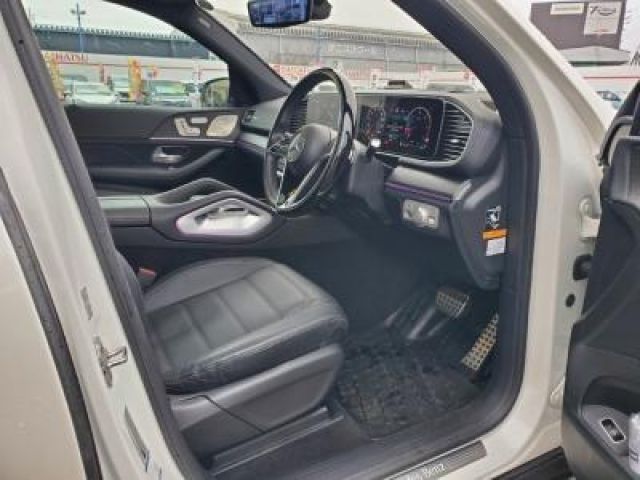 MERCEDES BENZ GLS CL 2024 Image 31