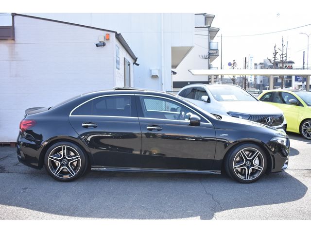 MERCEDES BENZ MERCEDES AMG ACLASS 2021 Image 31