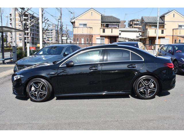 MERCEDES BENZ MERCEDES AMG ACLASS 2021 Image 31