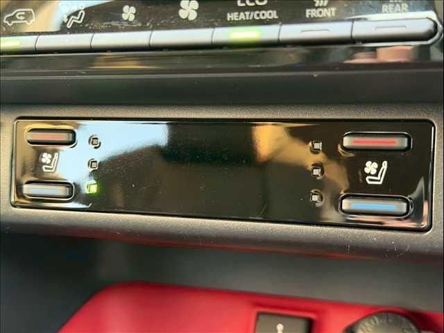 TOYOTA RAV4 4WD 2021 Image 31