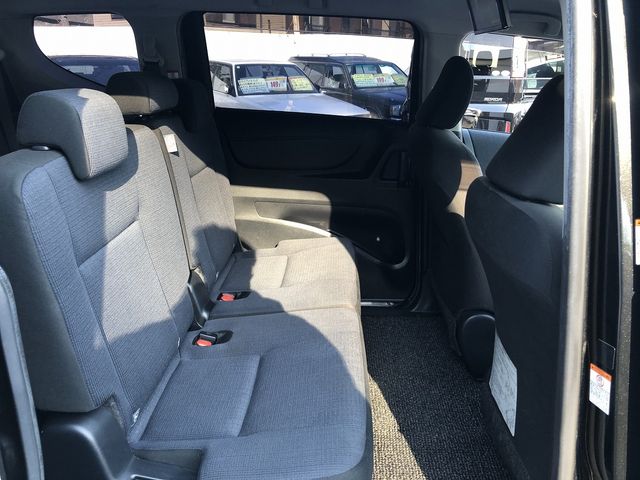 TOYOTA SIENTA HYBRID 2015 Image 31