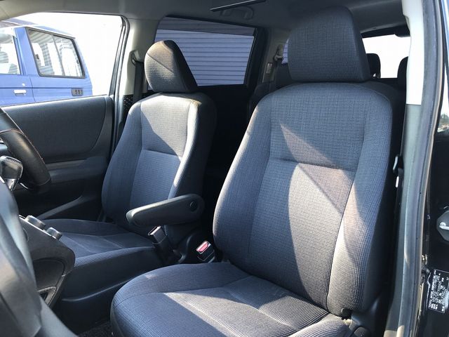 TOYOTA SIENTA HYBRID 2015 Image 31