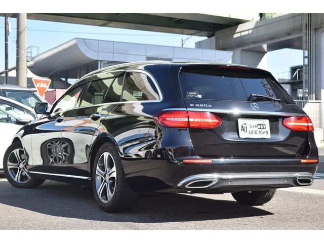 MERCEDES BENZ E CLAS 2017 Image 31