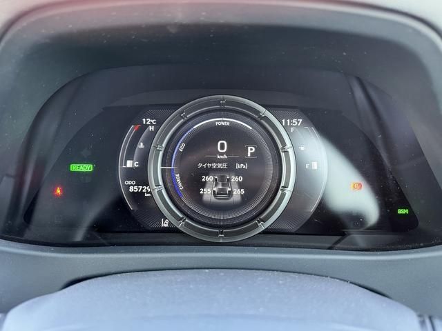 TOYOTA LEXUS UX250H 2019 Image 31