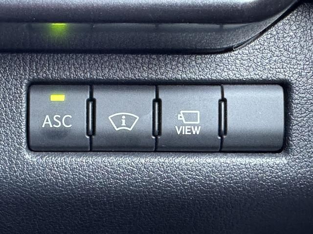 TOYOTA LEXUS UX250H 2019 Image 31