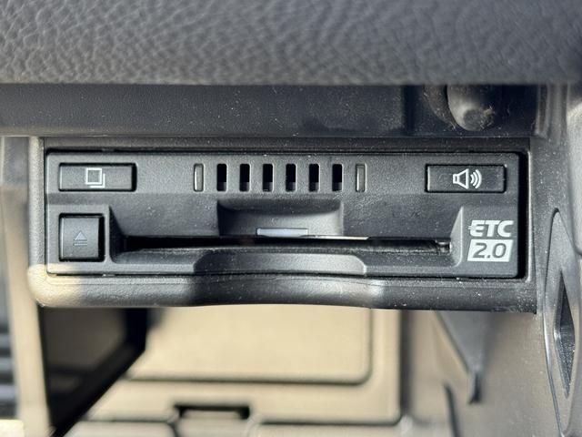 TOYOTA LEXUS UX250H 2019 Image 31