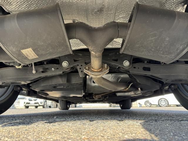 TOYOTA LEXUS UX250H 2019 Image 31