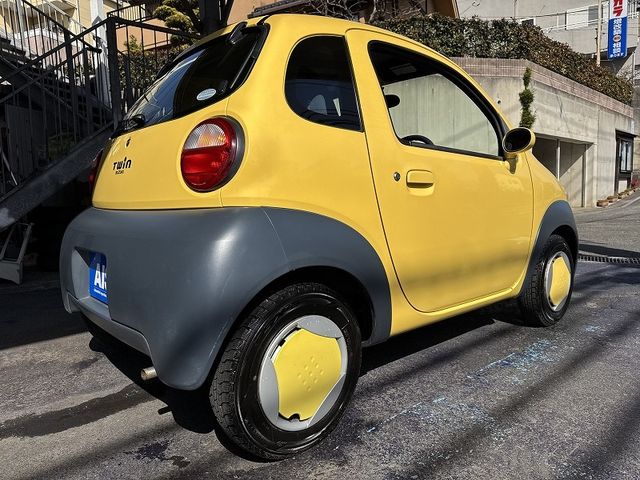 SUZUKI TWIN 2003 Image 31