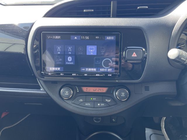 TOYOTA VITZ HYBRID 2019 Image 31