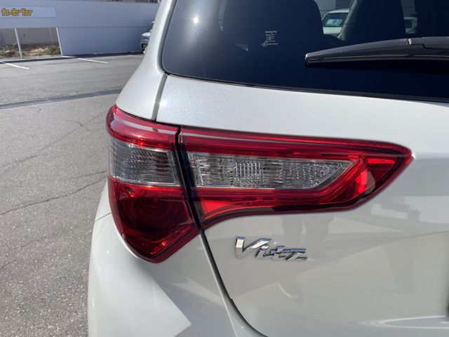 TOYOTA VITZ HYBRID 2019 Image 31