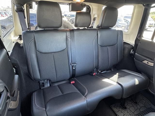 JEEP WRANGLER UNLIMI 2016 Image 31