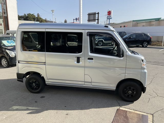 DAIHATSU HIJET CARGO 4WD 2021 Image 31